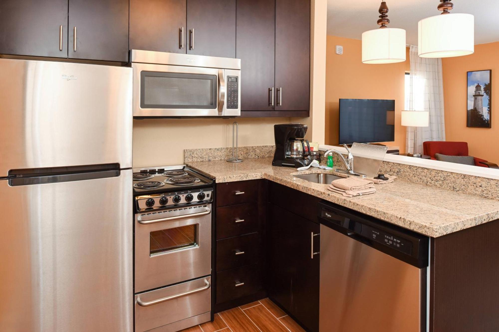 Towneplace Suites By Marriott Detroit Commerce Commerce Township Dış mekan fotoğraf
