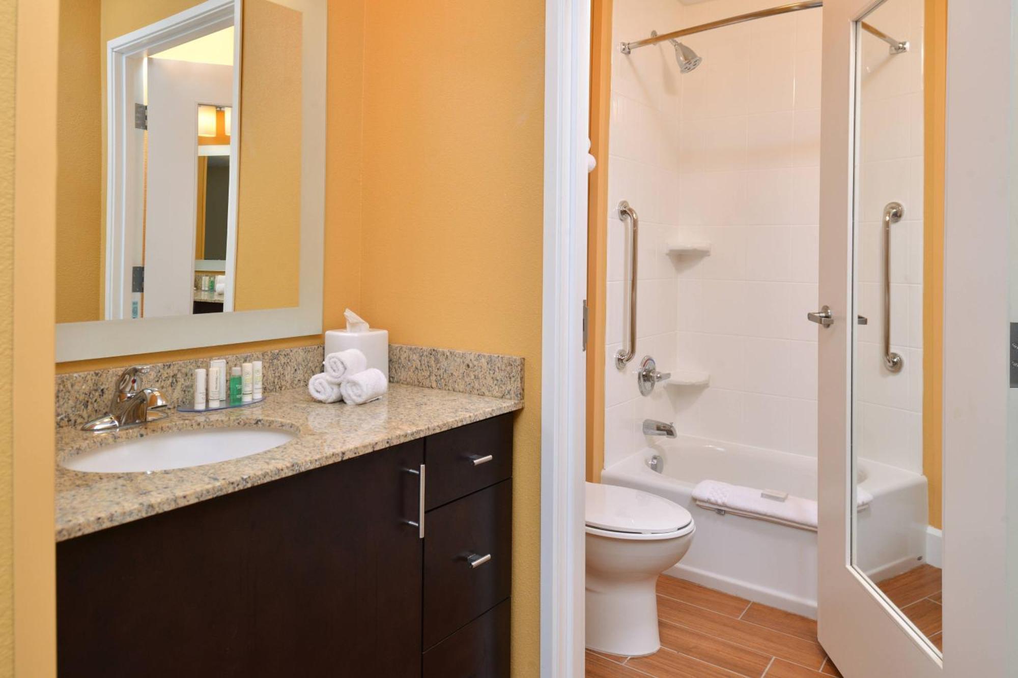 Towneplace Suites By Marriott Detroit Commerce Commerce Township Dış mekan fotoğraf