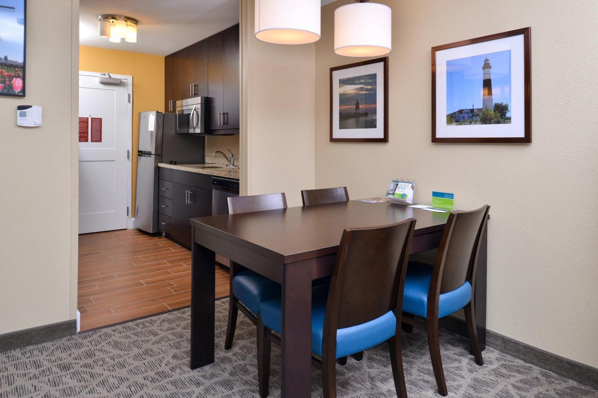 Towneplace Suites By Marriott Detroit Commerce Commerce Township Dış mekan fotoğraf