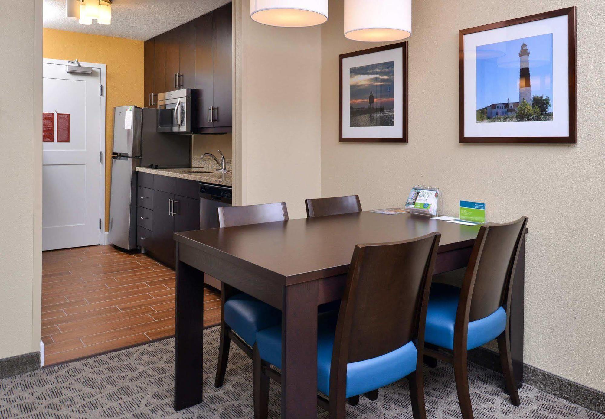 Towneplace Suites By Marriott Detroit Commerce Commerce Township Dış mekan fotoğraf